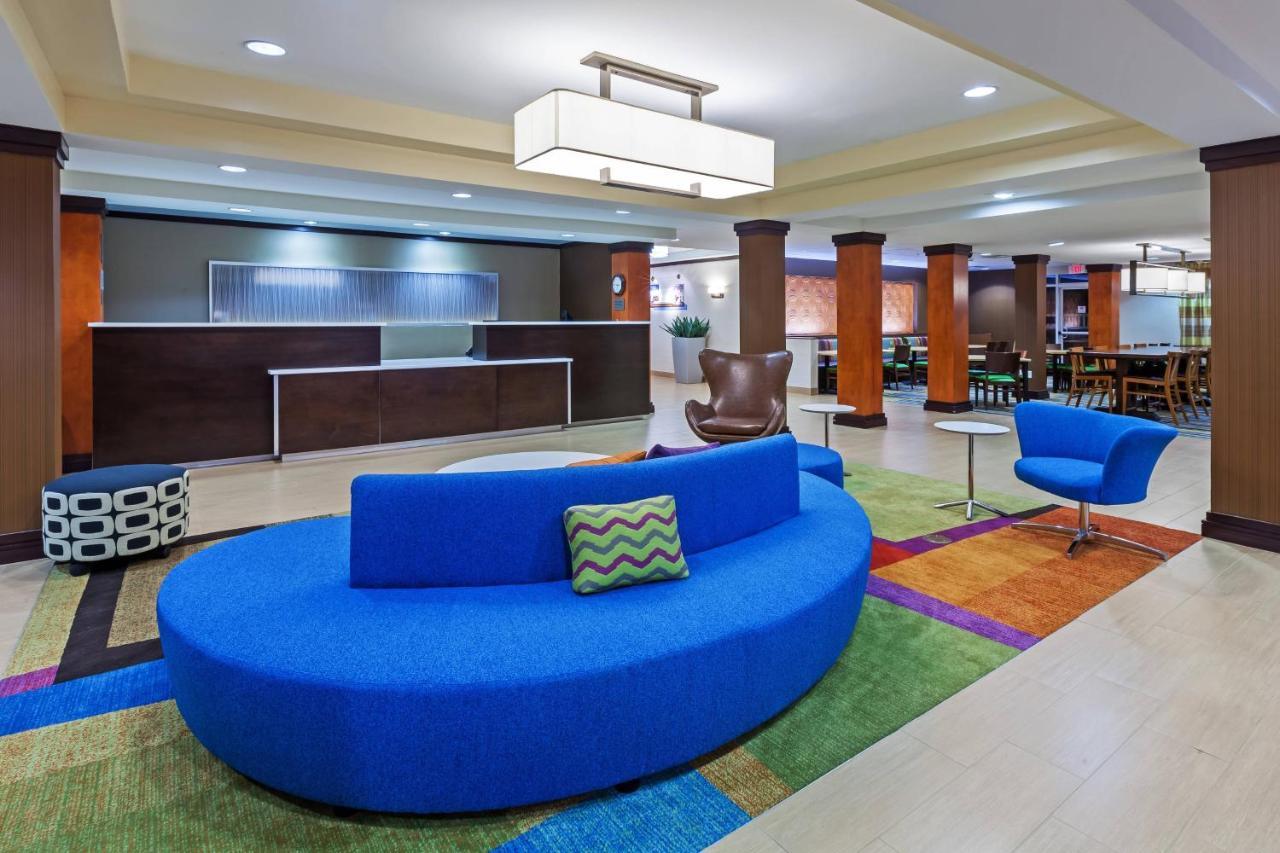 Fairfield Inn & Suites By Marriott Rogers Exterior photo