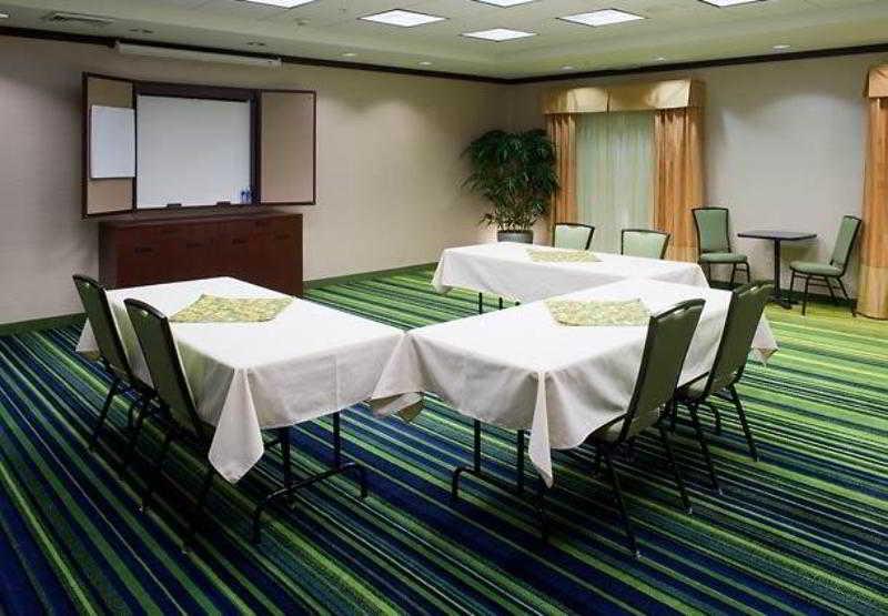 Fairfield Inn & Suites By Marriott Rogers Facilities photo